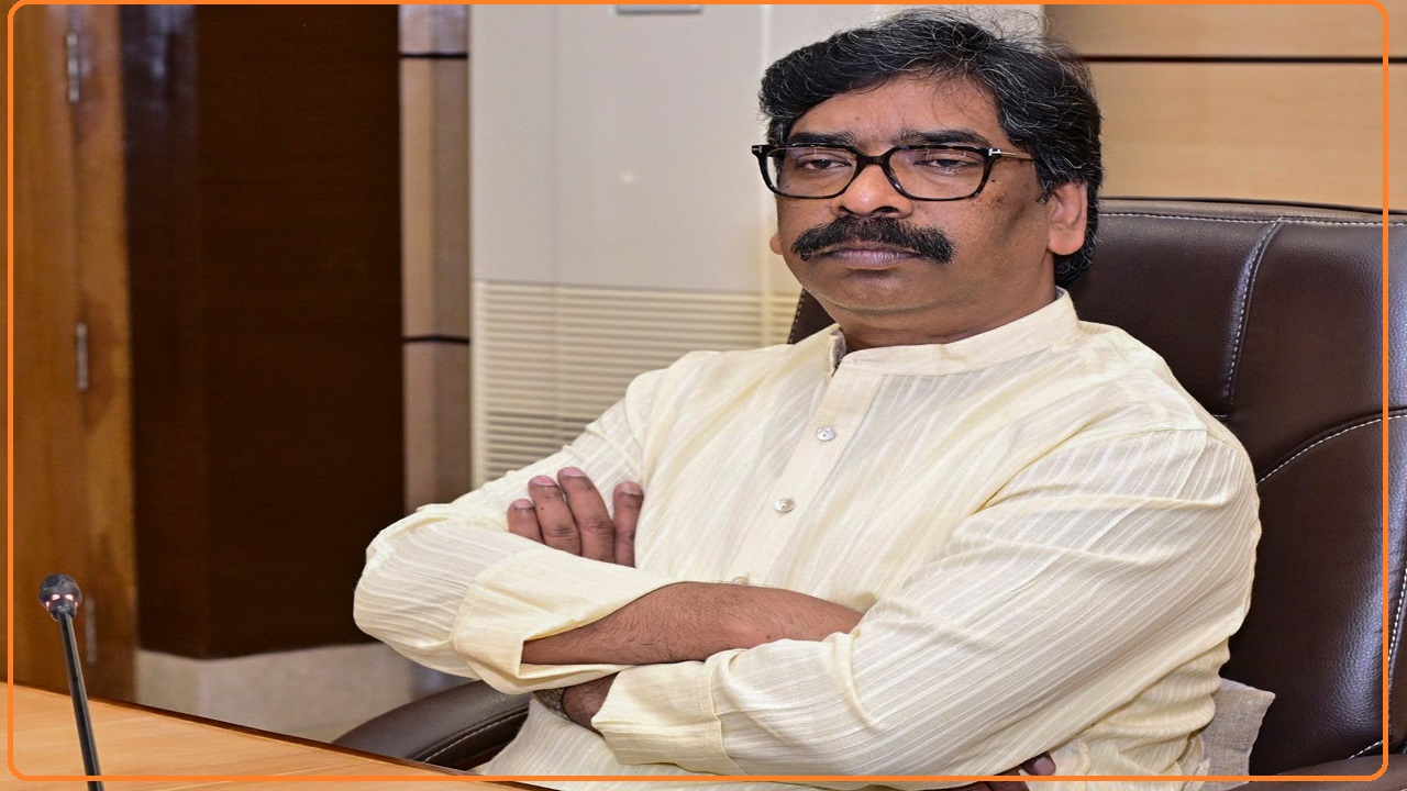 सीएम हेमंत सोरेन की बढ़ीं मुश्किलें: जमीन घोटाले में आरोप तय होने के बाद अब इस केस हाईकोर्ट ने लगाया 10 हजार का जुर्माना सीएम हेमंत सोरेन की बढ़ीं मुश्किलें: जमीन घोटाले में आरोप तय होने के बाद अब इस केस हाईकोर्ट ने लगाया 10 हजार का जुर्माना