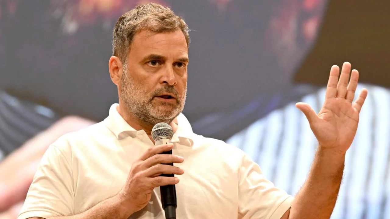 'वोट चोरी के खिलाफ गुस्सा, फिर भी...', SIR विवाद पर राहुल गांधी का EC और केंद्र पर बड़ा हमला 'वोट चोरी के खिलाफ गुस्सा, फिर भी...', SIR विवाद पर राहुल गांधी का EC और केंद्र पर बड़ा हमला