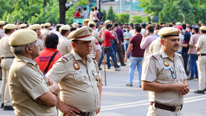 Delhi में CEC ज्ञानेश कुमार के खिलाफ हुए विरोध प्रदर्शन में एक्शन में दिल्ली पुलिस, 3 FIR दर्ज