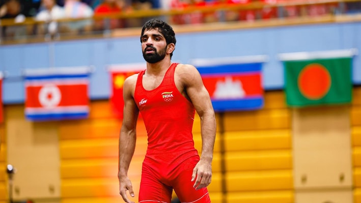 Jhajjar के पहलवान अमन सहरावत ने Asian Games में जीता Gold, बचपन में उठ गया था माता-पिता का साया
