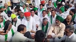 Yamunanagar में किसान महापंचायत के बाद हाईवे जाम, राकेश टिकैत ने दी बॉर्डर सील करने की चेतावनी