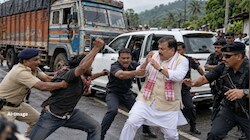 पहले ट्रक से मारी टक्कर, फिर खंजर निकालकर विधायक पर झपटा! असम में BJP MLA पर हमले से हड़कंप