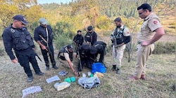 जम्मू-कश्मीर में हाई अलर्ट: मारे गए हाशिम मूसा के ठिकाने से मिला राशन का बैग, जंगलों में छिपे 40 आतंकियों के सफाए की तैयारी