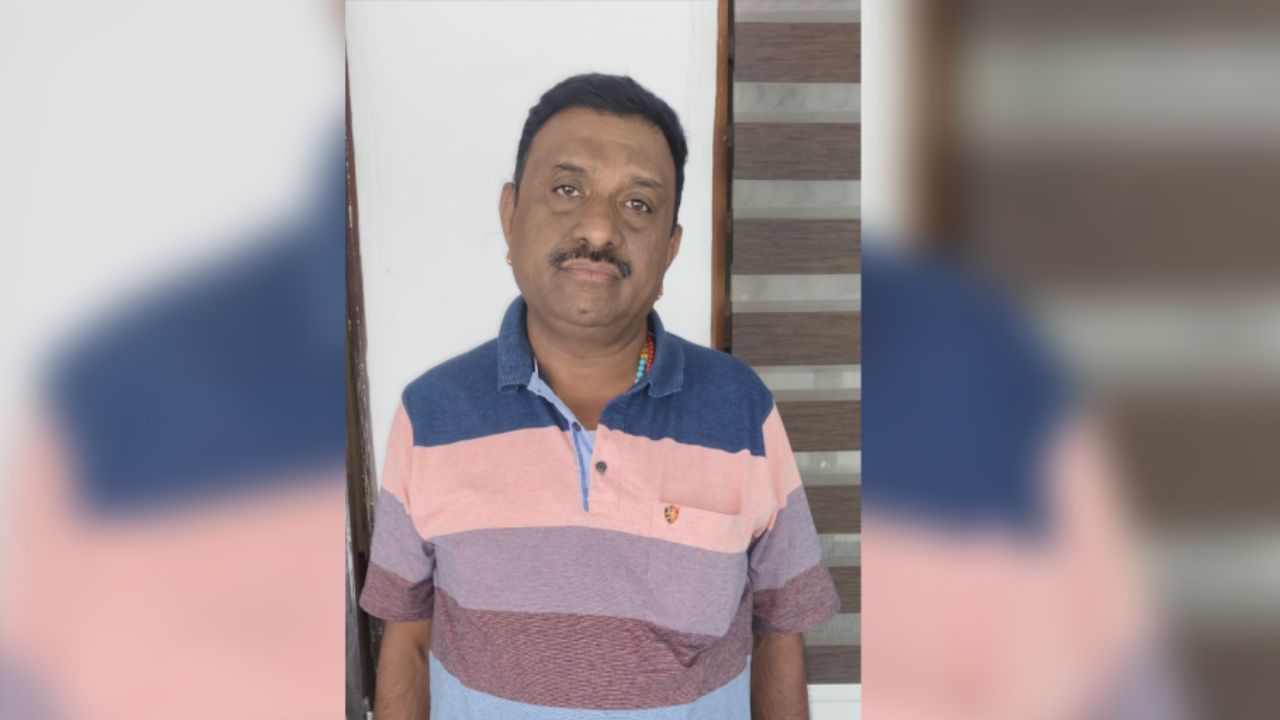 वर्दी की आड़ में ‘गंदी डिमांड’: कैदी की रिहाई के लिए पत्नी का यौन उत्पीड़न, जांच के बाद अधिकारी पहुंचा जेल; फर्जी आदेश भी बनाए थे वर्दी की आड़ में ‘गंदी डिमांड’: कैदी की रिहाई के लिए पत्नी का यौन उत्पीड़न, जांच के बाद अधिकारी पहुंचा जेल; फर्जी आदेश भी बनाए थे