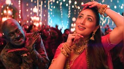 डरावनी रात, कातिलाना डांस! यामी गौतम के Phata Patakha ने बढ़ाया इंटरनेट का पारा, Nayyi Navelli का दूसरा गाना हुआ रिलीज