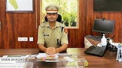 ACP विवेक कुमार का प्रमोशन रुका, दिल्ली सरकार ने रातों-रात क्यों बदला अपना फैसला?