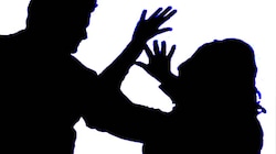 Delhi में 24 साल की युवती पर Acid Attack, ब्रेकअप के बाद लिव-इन पार्टनर ने दिया वारदात को अंजाम