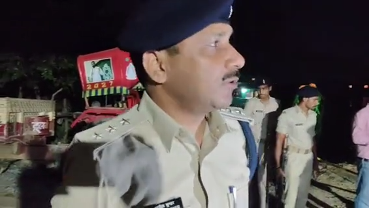 बिहार क्राइम: आरा में बदमाशों ने प्रॉपर्टी डीलर को मारी गोली, मुजफ्फरपुर में पति की हत्या में पत्नी गिरफ्तार बिहार क्राइम: आरा में बदमाशों ने प्रॉपर्टी डीलर को मारी गोली, मुजफ्फरपुर में पति की हत्या में पत्नी गिरफ्तार