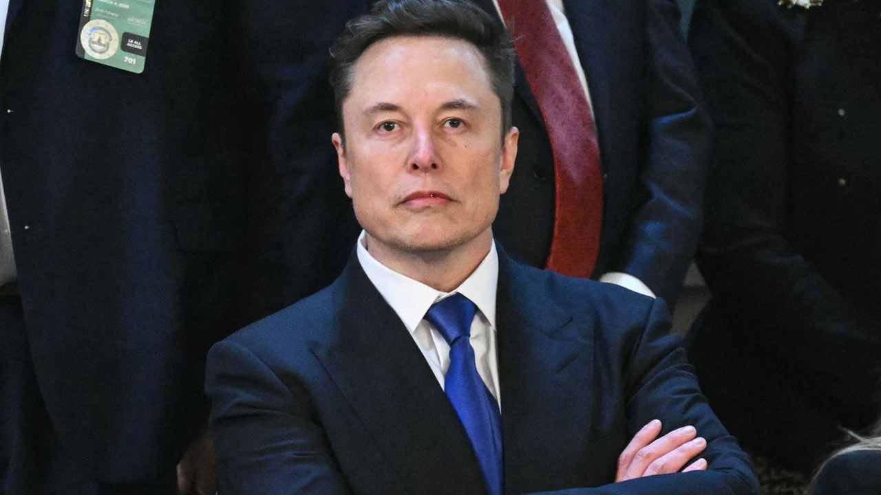 Elon Musk Net Worth: मस्क ने फिर बनाया रिकॉर्ड! कैसे 24 घंटे में पलटी किस्मत और बन गए 1 ट्रिलियन डॉलर के मालिक Elon Musk Net Worth: मस्क ने फिर बनाया रिकॉर्ड! कैसे 24 घंटे में पलटी किस्मत और बन गए 1 ट्रिलियन डॉलर के मालिक