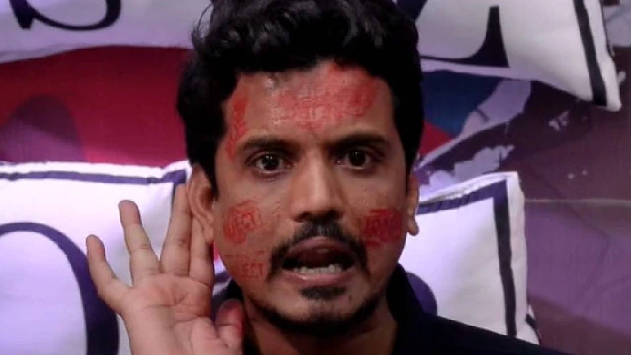 ये कंटेस्टेंट बना घर का नया कैप्टन, बिग बॉस पर लगा बायस्ड होने का आरोप, घर में मचा घमासान! ये कंटेस्टेंट बना घर का नया कैप्टन, बिग बॉस पर लगा बायस्ड होने का आरोप, घर में मचा घमासान!