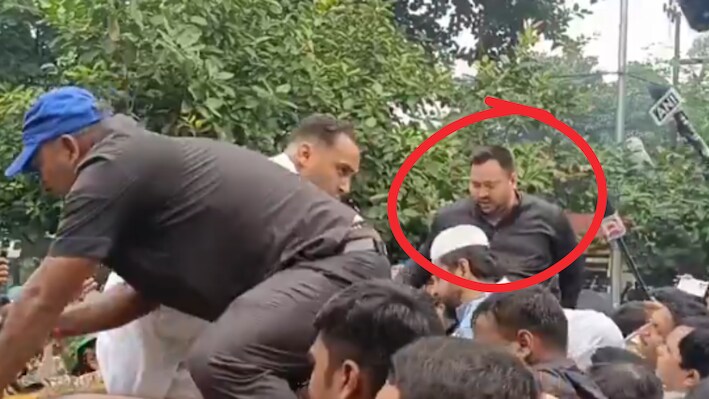 पटना में SIR के खिलाफ महागठबंधन का 'महासंग्राम': बैरिकेडिंग पर चढ़ गए तेजस्वी यादव, खूब हुआ हंगामा