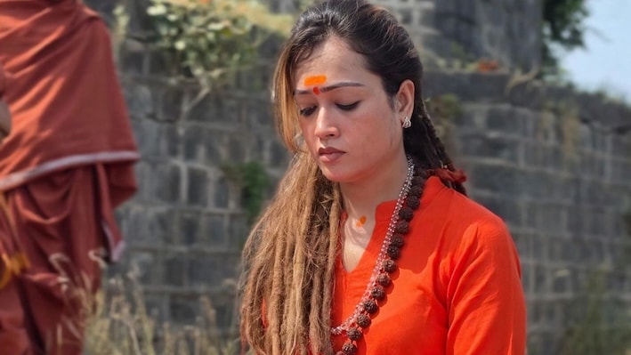 बागेश्वर धाम विवाद: साध्वी हर्षा को मिल रही धमकियां, वीडियो जारी कर बोलीं- मुझे कुछ हुआ तो शंका उन्हीं पर जाएगी