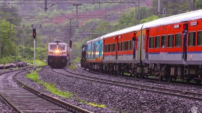 10 अक्टूबर को नई दिल्ली, निजामुद्दीन रेलवे स्टेशन पर आने वाली सभी ट्रेनें रद्द, रेलवे ने क्यों लिया ये फैसला?