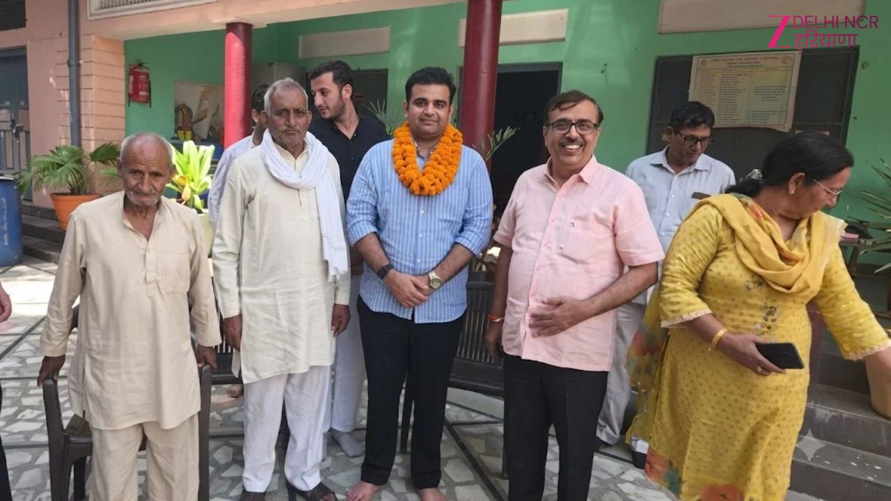 4 बार हुए UPSC में नाकाम, लेकिन फिर भी नहीं छोड़ी तैयारी, अब HPSC में छठे रैंक से चमके रजत फोगाट 4 बार हुए UPSC में नाकाम, लेकिन फिर भी नहीं छोड़ी तैयारी, अब HPSC में छठे रैंक से चमके रजत फोगाट