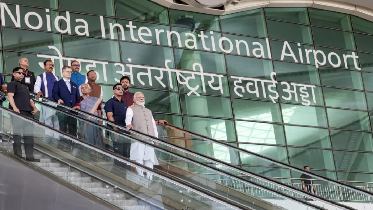 'जेवर' को मिला नया नाम: अब 'नरेंद्र मोदी इंटरनेशनल एयरपोर्ट' से होगी पहचान, योगी कैबिनेट का बड़ा फैसला 'जेवर' को मिला नया नाम: अब 'नरेंद्र मोदी इंटरनेशनल एयरपोर्ट' से होगी पहचान, योगी कैबिनेट का बड़ा फैसला
