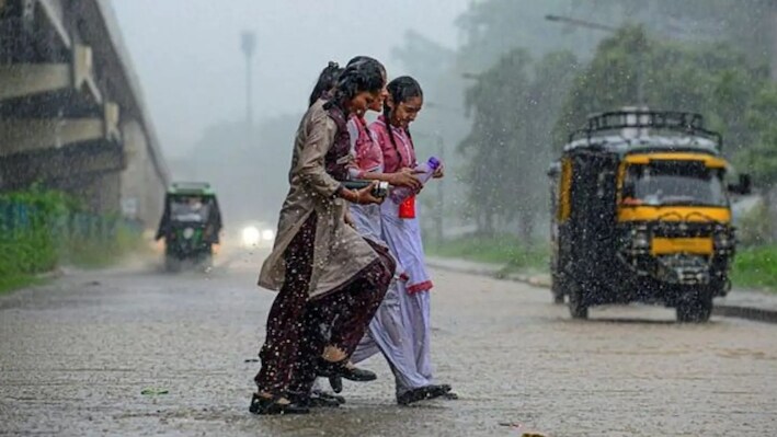 Haryana Weather: हरियाणा में जल्द आएगी सर्दी! इतने दिन बारिश के आसार, गिरेगा तापमान; जानें IMD का अपडेट