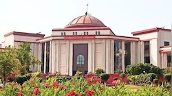 छत्तीसगढ़ में सहायक शिक्षक भर्ती परीक्षा स्थगित, 65 हजार अभ्यर्थियों को झटका! नई तारीख का ऐलान नहीं