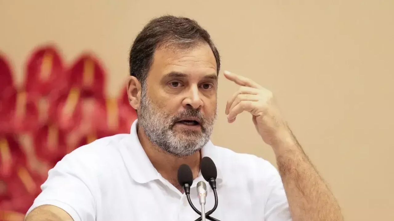 'ज्ञानेश कुमार जाएंगे, यह सरकार जाएगी और फिर...', CEC पर राहुल गांधी का जोरदार हमला 'ज्ञानेश कुमार जाएंगे, यह सरकार जाएगी और फिर...', CEC पर राहुल गांधी का जोरदार हमला