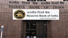 तेल कंपनियों के लिए खुला डॉलर का खजाना, रुपये को संभालने के लिए RBI ने उठाया यह कदम