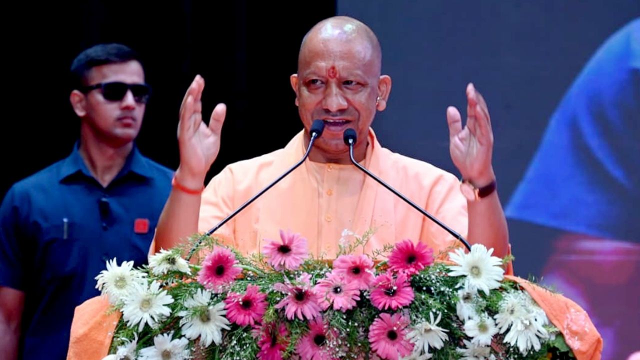 मैं अयोध्या से लड़ने को तैयार, आप भी नामांकन कीजिए.. अखिलेश की चुनौती पर CM योगी का करारा जवाब मैं अयोध्या से लड़ने को तैयार, आप भी नामांकन कीजिए.. अखिलेश की चुनौती पर CM योगी का करारा जवाब