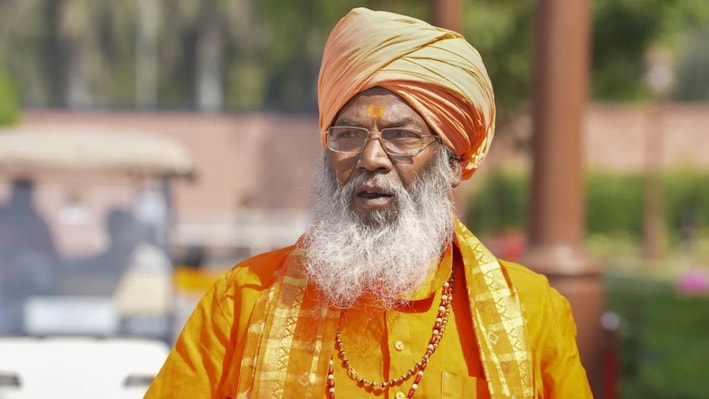साक्षी महाराज ने बढ़ाई BJP की टेंशन: यूपी चुनाव से पहले बीजेपी सांसद का बड़ा अल्टीमेटम