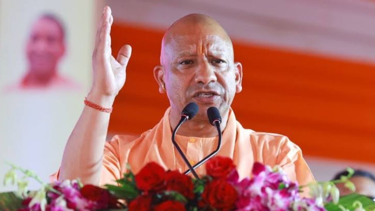 बलरामपुर को मिली बड़ी सौगात: 803 करोड़ रुपये से लगेंगे विकास के पंख, 10 वर्षों में बदले जिले की तस्वीर बलरामपुर को मिली बड़ी सौगात: 803 करोड़ रुपये से लगेंगे विकास के पंख, 10 वर्षों में बदले जिले की तस्वीर