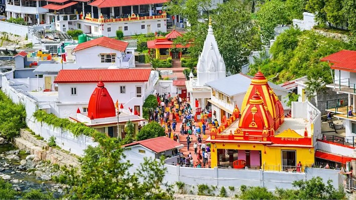 नीम करौली बाबा के भक्तों के लिए जरूरी खबर: चारधाम यात्रा की तरह कराना होगा रजिस्ट्रेशन, जानें धामी सरकार का फैसला