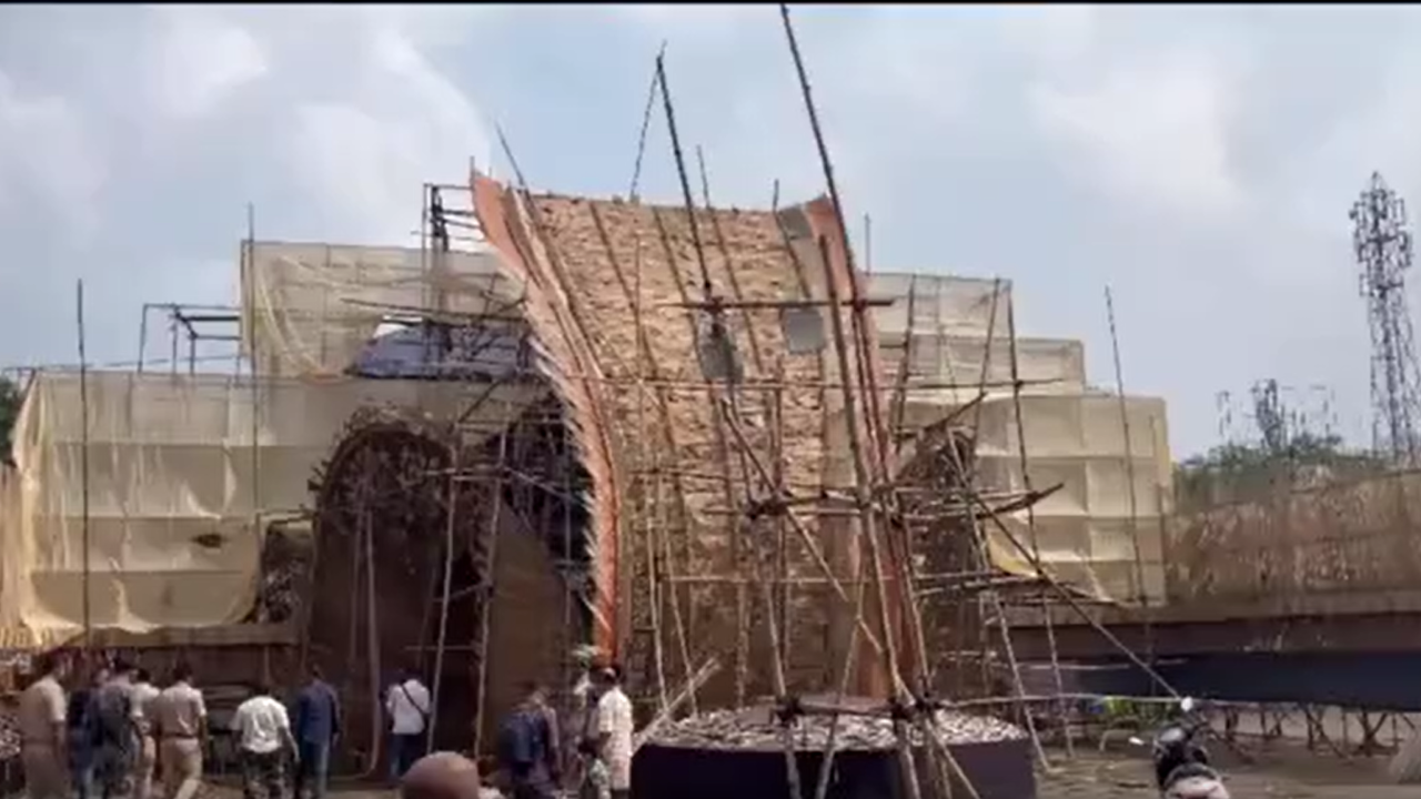 दुर्गा पूजा 2026: धनबाद में दिखेगी अंडमान के आदिवासियों की झलक, ईको-फ्रेंडली पंडाल और भव्य विसर्जन रहेगा मुख्य आकर्षण दुर्गा पूजा 2026: धनबाद में दिखेगी अंडमान के आदिवासियों की झलक, ईको-फ्रेंडली पंडाल और भव्य विसर्जन रहेगा मुख्य आकर्षण
