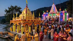 नवरात्रि पर जरूर करें MP के इन प्रसिद्ध देवी मंदिरों के दर्शन, मां बगलामुखी से मैहर तक है खास मान्यता