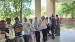 डूंगरपुर में तेज रफ्तार कार का कहर: बाइक को पीछे से मारी टक्कर, रिटायर्ड ASI की मौत