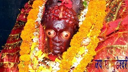 बलि लेकिन सात्विक... कभी सुना है, ये है मां मुंडेश्वरी मंदिर की अनोखी परंपरा जिसमें बलि के बाद भी जी उठता है बकरा!