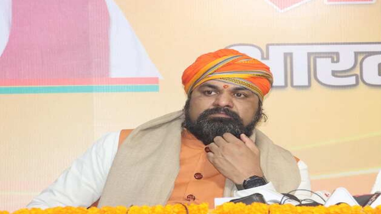 पश्चिम चम्पारण हादसा: करंट लगने से 2 बच्चों की मौत पर CM सम्राट चौधरी ने जताया गहरा दुख, 4-4 लाख मुआवजे का निर्देश पश्चिम चम्पारण हादसा: करंट लगने से 2 बच्चों की मौत पर CM सम्राट चौधरी ने जताया गहरा दुख, 4-4 लाख मुआवजे का निर्देश