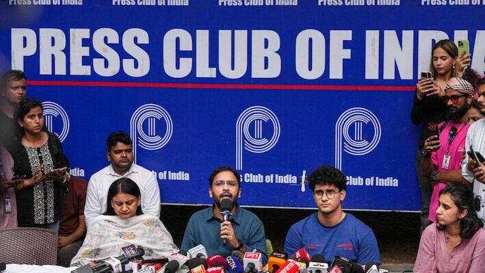 CEC पर रण, सियासत भीषण: '24 घंटे में मिले प्रदर्शन की अनुमति, वरना...', आज फिर पुलिस के पास जाएंगे CJP नेता; दीपके बोले- डरने वाले नहीं