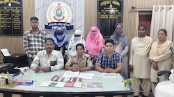 'हेलो...आप मुझ से शादी करोगे', घर बसाने की चाह में ठगों के जाल में फंसा 53 साल का आदमी, फर्जी सरकारी नर्स बन ऐंठे 5.65 लाख