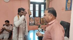 वेतन मांगने पर FIR की धमकी का आरोप: सपोटरा नगर पालिका में बवाल, सफाई कर्मचारी और EO के विवाद का वीडियो वायरल