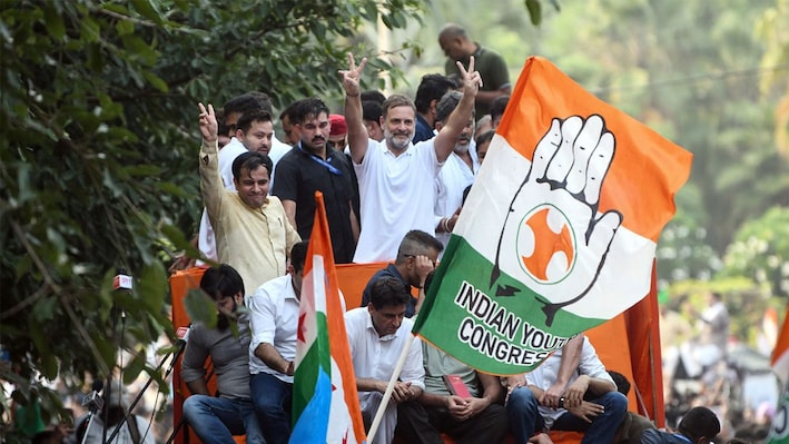 सुप्रीम कोर्ट पहुंची विपक्ष की याचिका, लेकिन 14 खामियों ने अटकाया मामला; कोर्ट फीस भी ₹220 कम जमा