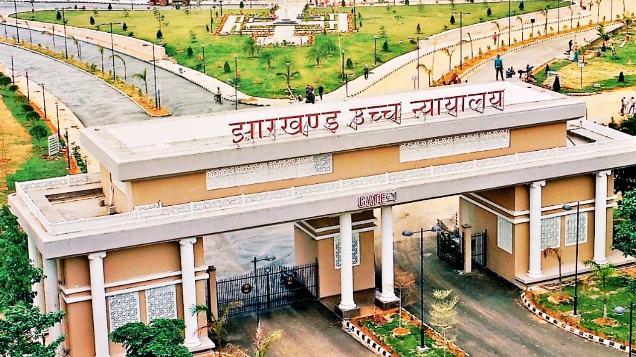 झारखंड हाईकोर्ट ने जेपीएससी की तीन परीक्षाओं की नियुक्तियां रद्द करने के सरकार के आदेश पर फैसला सुरक्षित रखा झारखंड हाईकोर्ट ने जेपीएससी की तीन परीक्षाओं की नियुक्तियां रद्द करने के सरकार के आदेश पर फैसला सुरक्षित रखा