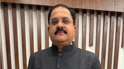 1 करोड़ की रिश्वतखोरी में फंसे डिप्टी CM के पूर्व OSD सस्पेंड, फर्जी FDR से दिए थे शराब के ठेके, जल्द दर्ज हो सकती है FIR