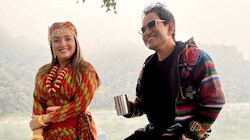माही की चिंगारी ने पकड़ी आग! निरहुआ के पास्ट पर आम्रपाली दुबे का बड़ा बयान, बोलीं- 'गर्लफ्रेंड्स तो रही ही होंगी'