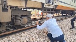 राजस्थान में रेल हादसा: पटरी से उतरे बांदीकुई पैसेंजर ट्रेन के पहिये, यात्रियों में मचा हड़कंप