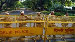 'Delhi में प्रदर्शन के दौरान मौत'... फर्जी खबरें फैलाने का आरोप, 500 पोस्ट हटाए; 4 से ज्यादा FIR दर्ज