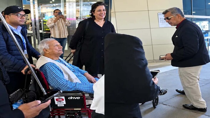 अमेरिका में मोहम्मद यूनुस का हुआ जोरदार विरोध, लगे 'वापस जाओ' के नारे, लोग बोले- तुम हत्यारे हो