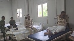 दो शहर बिहार पुलिस पर कहर: गया में शराब तस्करों को छुड़ा ले गई भीड़, बेतिया में कई जवान घायल