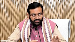 Haryana में नशा तस्करों पर कसेगा शिकंजा, CM सैनी ने अधिकारियों को दिए सख्त निर्देश