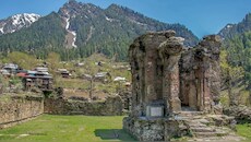 पाक अधिकृत कश्मीर में है महाशक्ति पीठों में से एक पीठ, जिसका शंकराचार्य से है गहरा संबंध, पढ़ें मंदिर का इतिहास और कथा