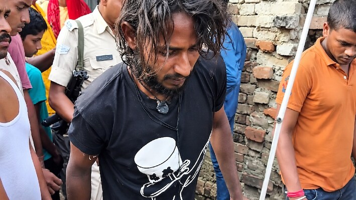 समस्तीपुर में कोचिंग जा रही लड़की से छेड़खानी: सुनसान रास्ते में मनचले ने किया खींचतान, शोर मचाने पर लोगों ने धर दबोचा