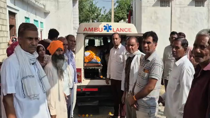 मौत के बाद भी पढ़ाएंगे झुंझुनूं के मेघराज करोल: विद्यार्थियों के लिए पेश की अनोखी मिसाल!