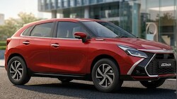 इस दिवाली-धनतेरस घर लाएं नई Toyota Glanza! अब CNG में भी मिलेगा ऑटोमेटिक का असली मजा, कीमत...