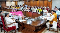 जबलपुर-इंदौर इंडस्ट्री कॉरिडोर के लिए 100 करोड़ की कंपनी, 3 लाख लोगों को मिलेगी नौकरी...मोहन कैबिनेट के बड़े फैसले