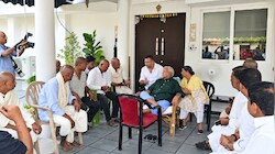 जख्मों पर मरहम लगाने की कोशिश: लालू प्रसाद यादव और राबड़ी देवी ने राघोपुर नाव हादसे में मृतकों के परिजन से की मुलाकात
